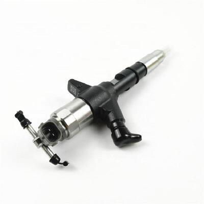 3.9L发动机喷油器 HD785自卸卡车发动机配件 095000-5550