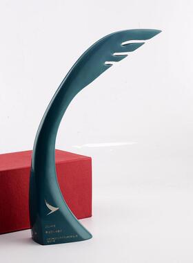 厂家专业制作铅锡合金绿鹰奖杯定做航空公司纪念奖牌奖座礼品奖品