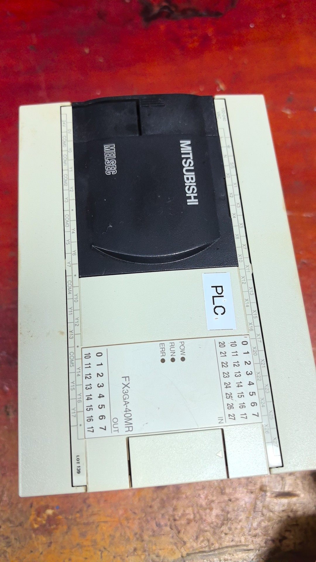 三菱PLCFX3GA-40MR-CM拆机一台，成色如图，有小