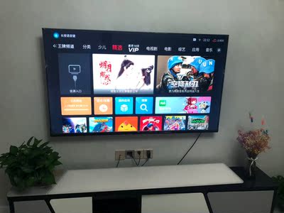 【电视外观展示】TCL65V6M好还是海信H65E3A好？质感哪款更强些？