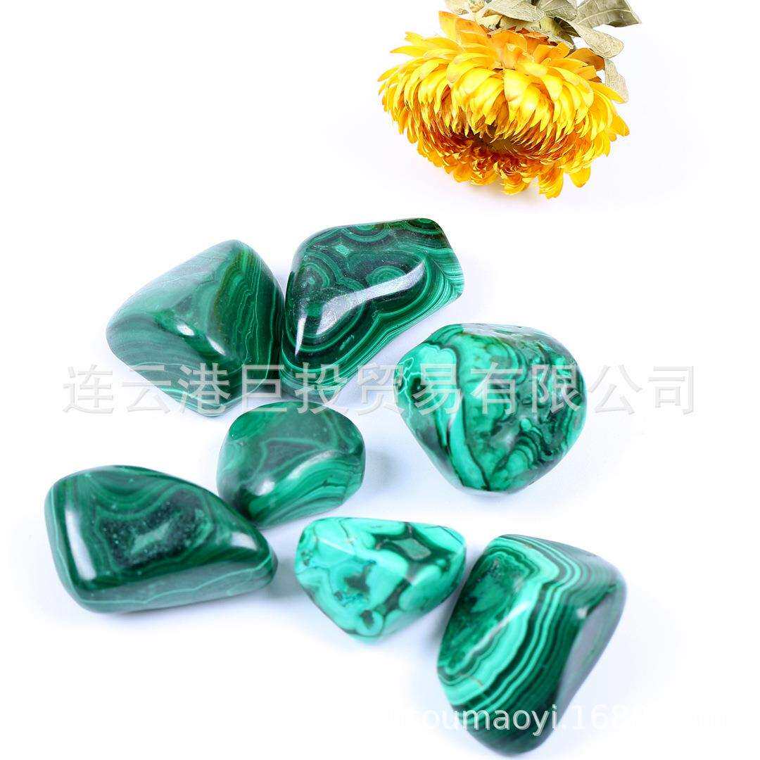 malachite 天然绿孔雀石滚石大颗粒把玩碎石裸石矿标摆件鱼缸装饰