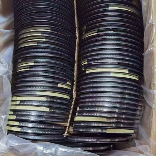 WS2812B灯珠任28幻彩mini四脚内置IC5V雾5e状ld灯珠颜色YIH意控制