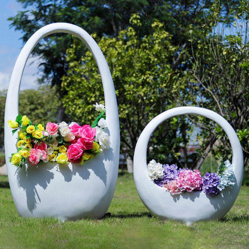 户外简约抽象花篮花盆玻璃钢雕塑花园林景观草坪楼盘美陈装饰摆件