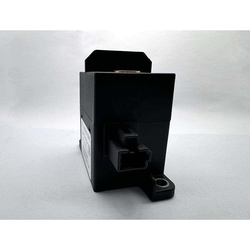 宏发HFE82V-300C750-24-HC5-112V24VDC300A直流继电器接触器汽车