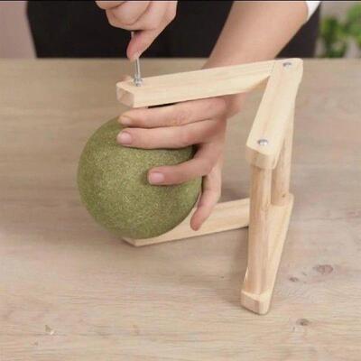 Cat Scratching Sisal Rope Ball Toy Interactive Catnip Toy