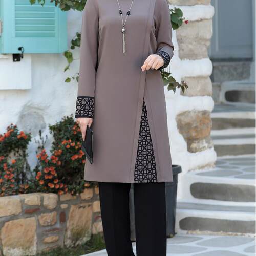 Women's clothing set with two outfits 女装套装两服饰服装