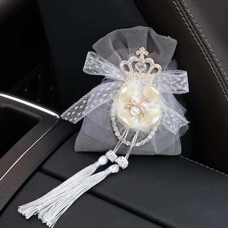 汽车香薰竹炭包 皇冠竹炭香薰干花除异味清新空气车载香包 汽车内,汽车用品/电子/清洗/改装,车用炭类吸附品,淘宝优惠券,粉丝福利购,淘宝优惠卷