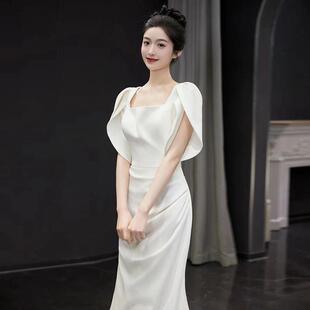 鱼尾缎面轻婚纱简约韩式森系超仙订婚礼服白色方领出门纱遮粗手臂
