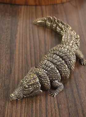 黄铜做旧鳄鱼个性桌面摆件办公室茶桌茶宠铜器复古 鳄鱼摆件