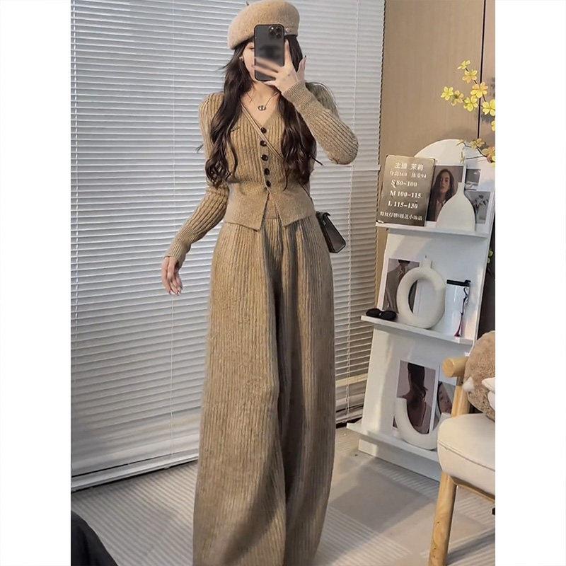 新品早冬高级感巨好看小香风针织休闲套装女春秋时尚显瘦阔腿裤两