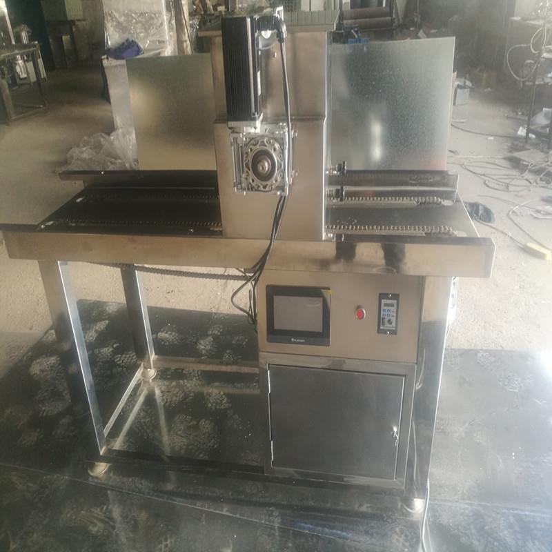 撒肉松机 精度１克 均匀