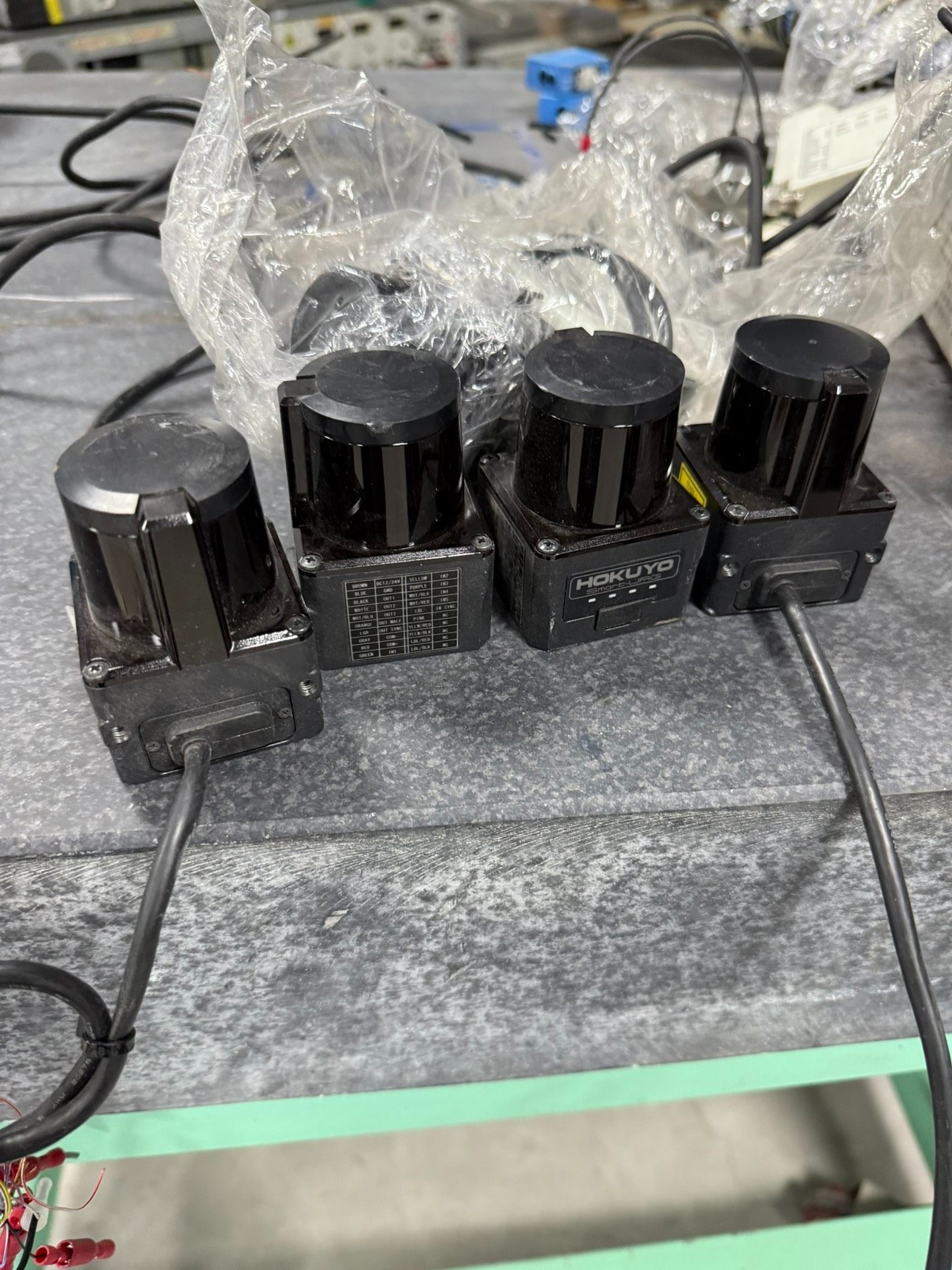 北阳激光雷达传感器型号UST-05LN，数量七个，需要联系