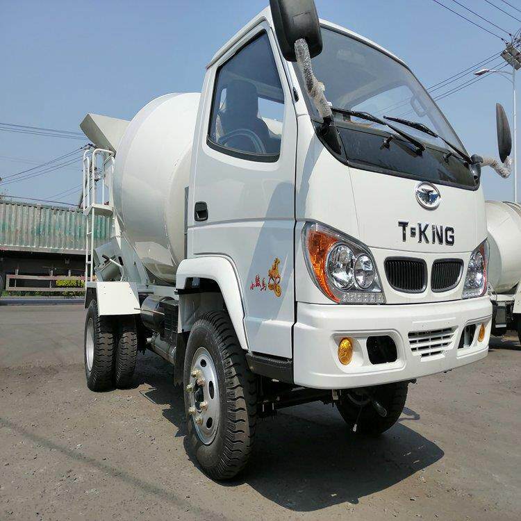 基建用小型搅拌车 2方3方小骏马搅拌车 云内4100搅拌车汽车底盘