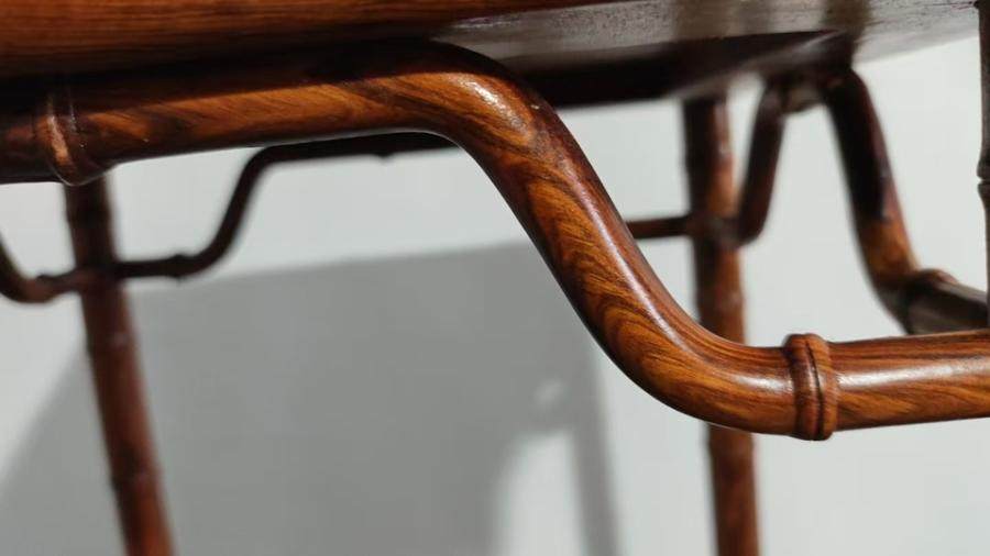 12月26日北京【京械7847】企业库房清理处置越南黄花梨木料物品一个（非专业人士谨慎竞拍）网络拍卖公告