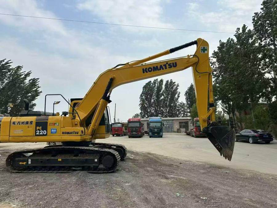 12月10日保定小松220挖掘机网络拍卖公告