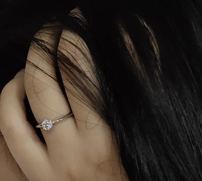 Blue Nile钻戒怎么样？送给老婆蛮开心的