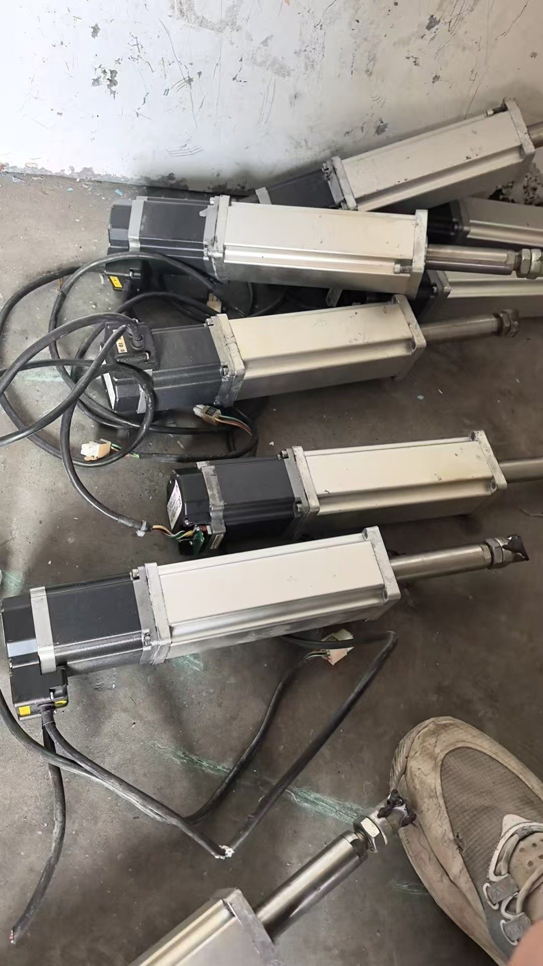 拆机的伺服电缸，日本大雅迪克，DYADIC 型号SCN6-0