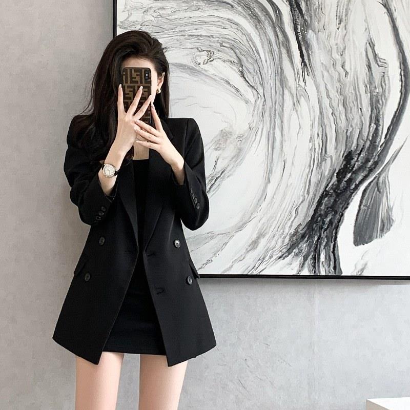 法式小香风黑色小西服女春秋季中长款收腰大衣高级感休闲西装外套