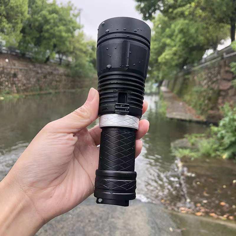 跨境强光L2潜水手电筒26650深海潜水T6照明灯LED铝合金潜水手电筒