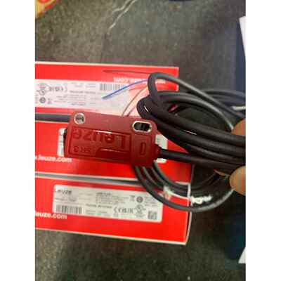 PRK3CL1.T3-2T Leuze 光电开关