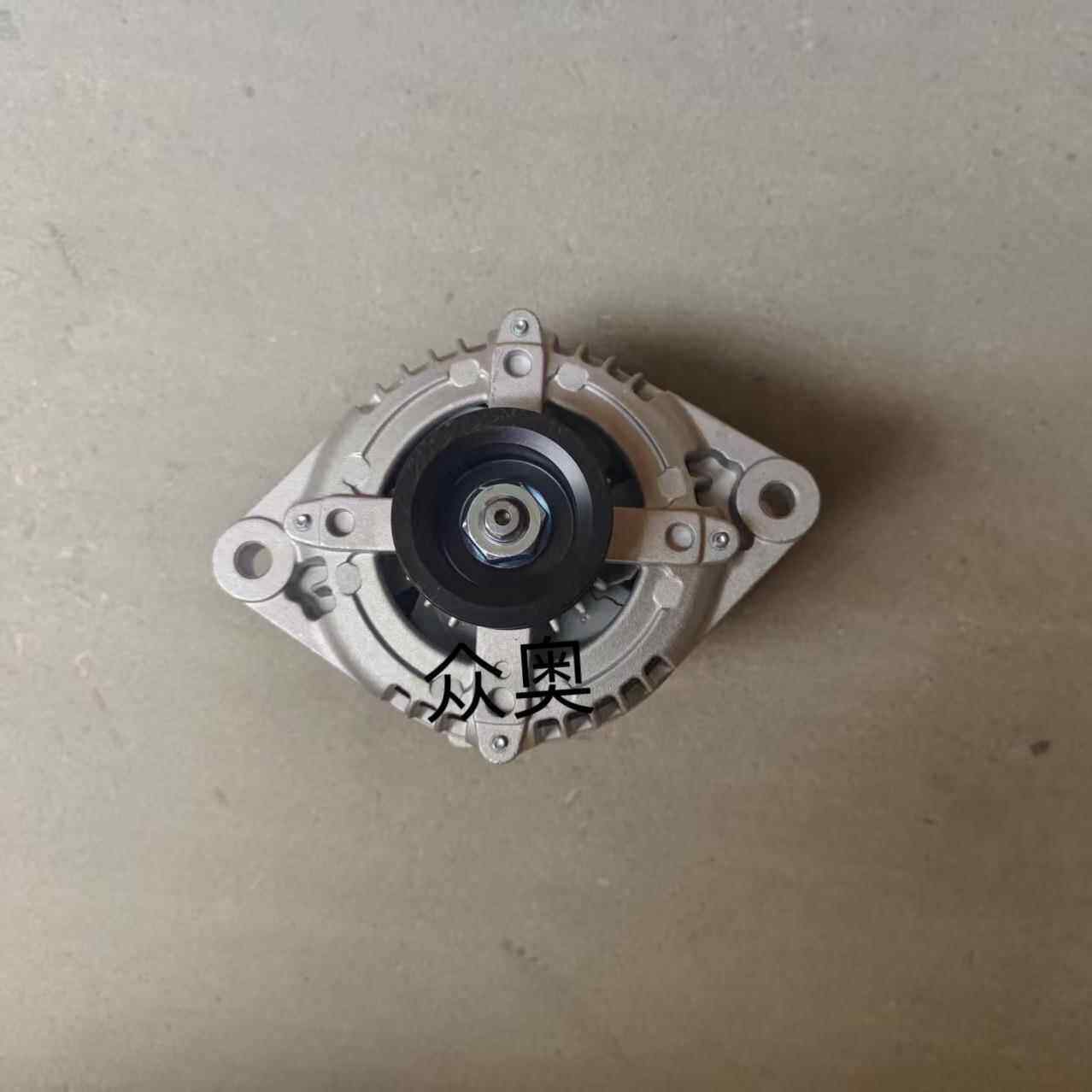 适用现代交流发电机373002G051发电机373002G061发电机12V