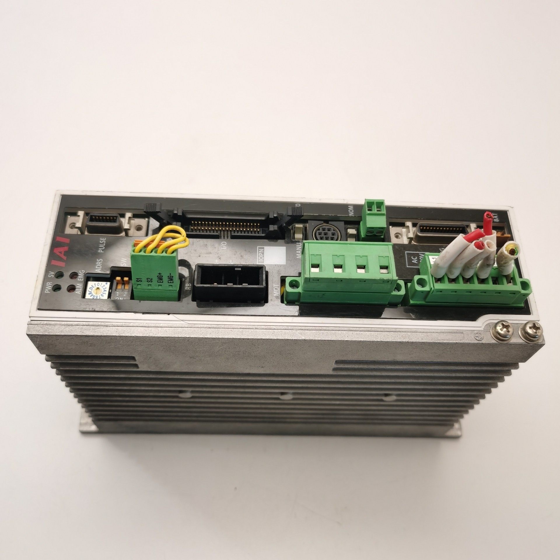 SCON-C-200I-NP-2-2原装拆机IAI电缸驱动器