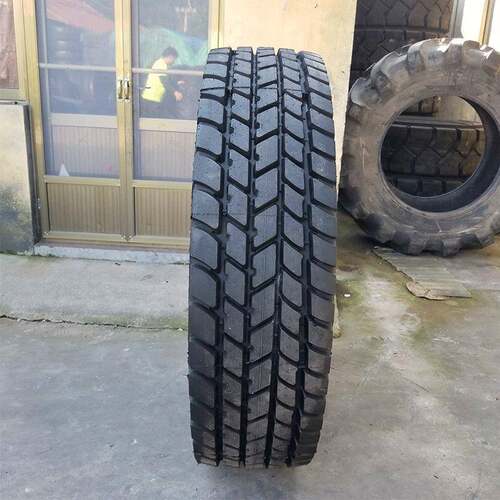 吊车轮胎 385/95R25 1400R25起重机E-2花纹全钢真空工程轮胎