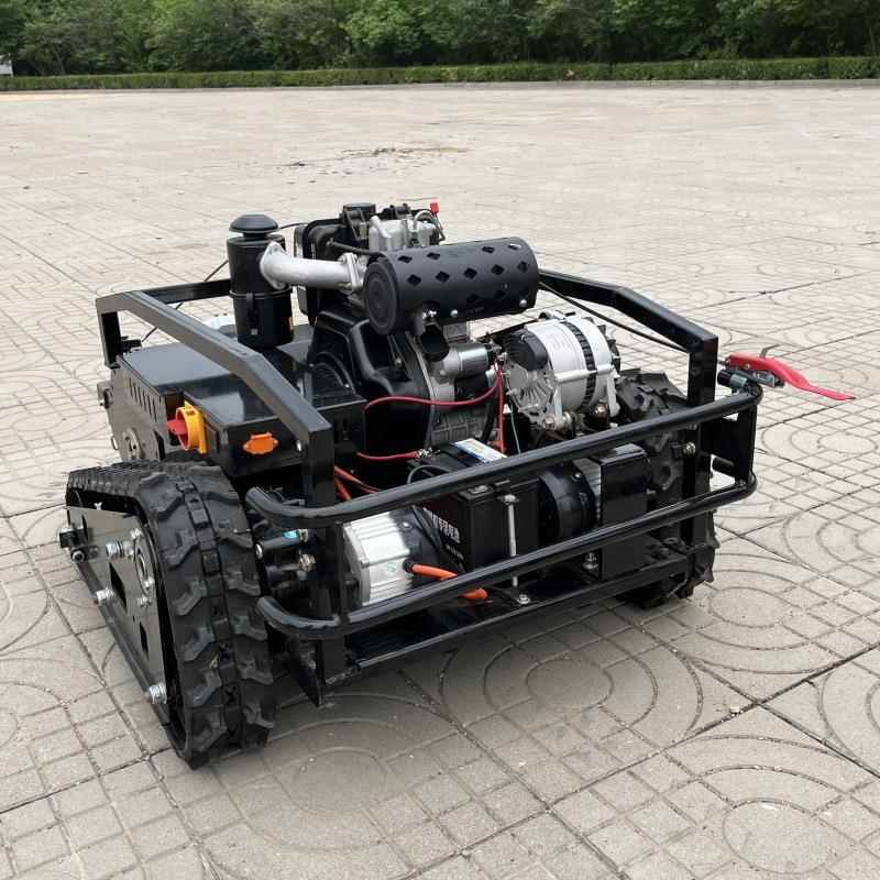 全地形遥控割草机 柴油大马力果园打草机 自走式大功率碎草还田机