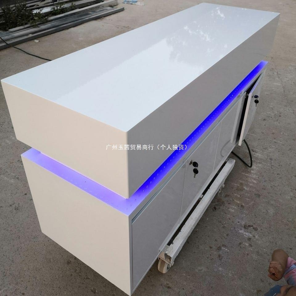 色VBH展手机展示台烤漆体验台电脑展示桌中岛白展台智能产品展柜