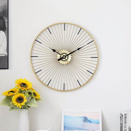 金色铁艺客厅时钟北欧简约创意挂钟欧式轻奢卧室装饰钟表clock