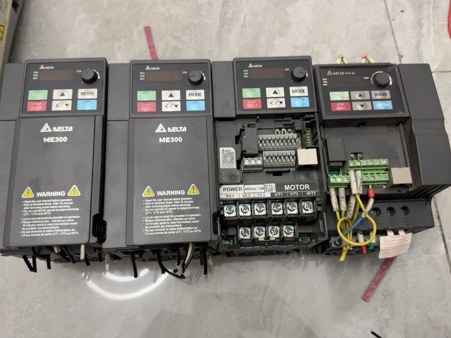 台达VFD9A0ME43ANNA 三个