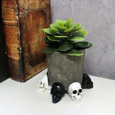 Planter Feet For Small Flower Pots Spookys Skeleton Shaped