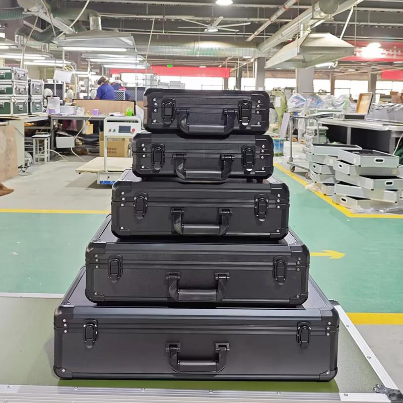 定做全黑色铝合金箱手提箱产品展示箱公文箱五金工具收纳箱定制