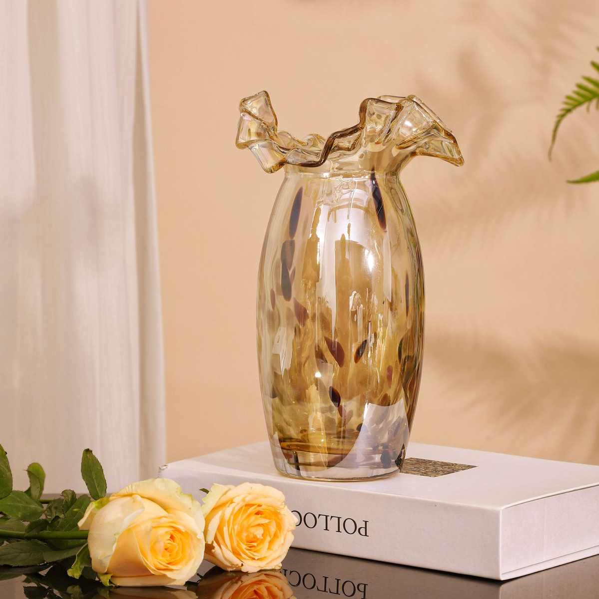 轻奢金属风花瓶金色花瓶摆件手工高档小众复古客厅电视柜茶几装饰