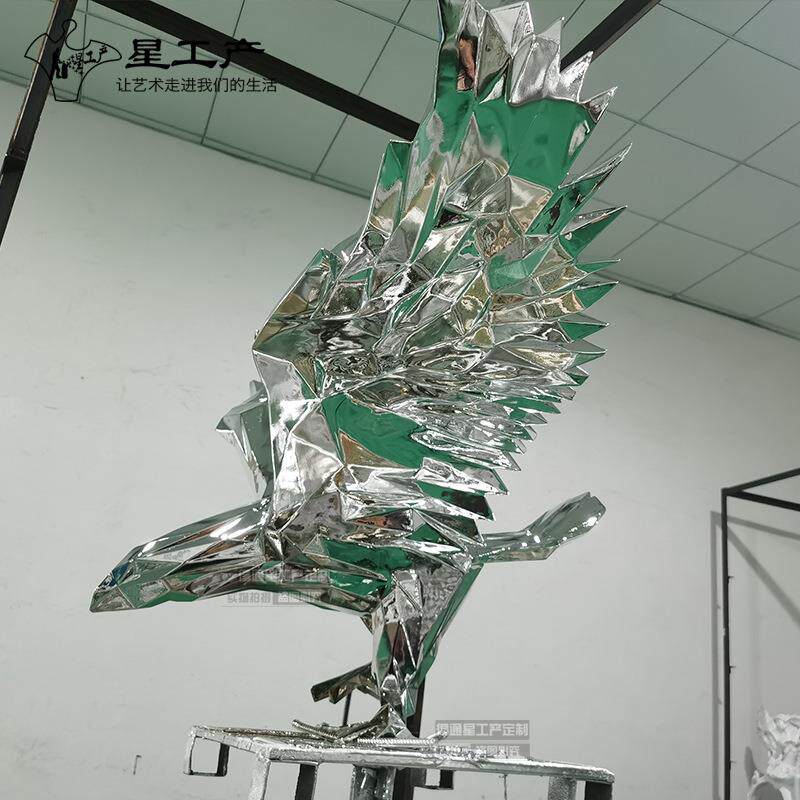 雄鹰展翅菱形动物玻璃钢室内酒店大堂售楼处大型树脂软装大鹏摆件