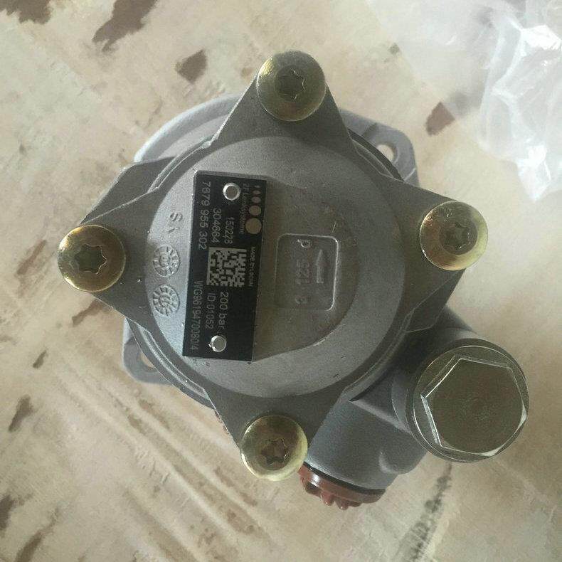 供应转向助力泵豪沃发动机配件重卡豪沃配件WG9619470080/4