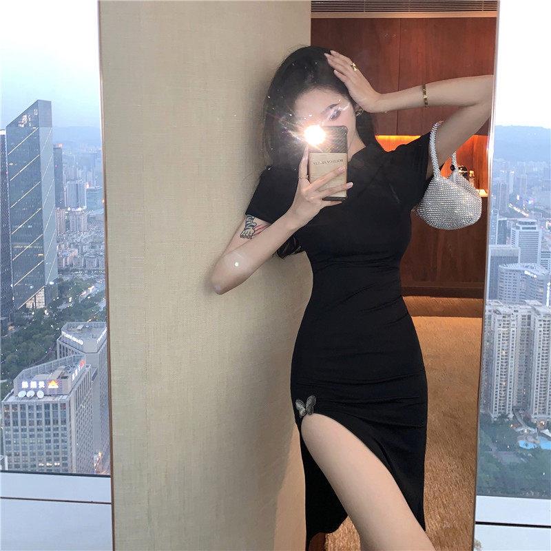 复古高开叉旗袍女春季改良2026新款黑色中长款收腰显瘦刺绣旗袍裙