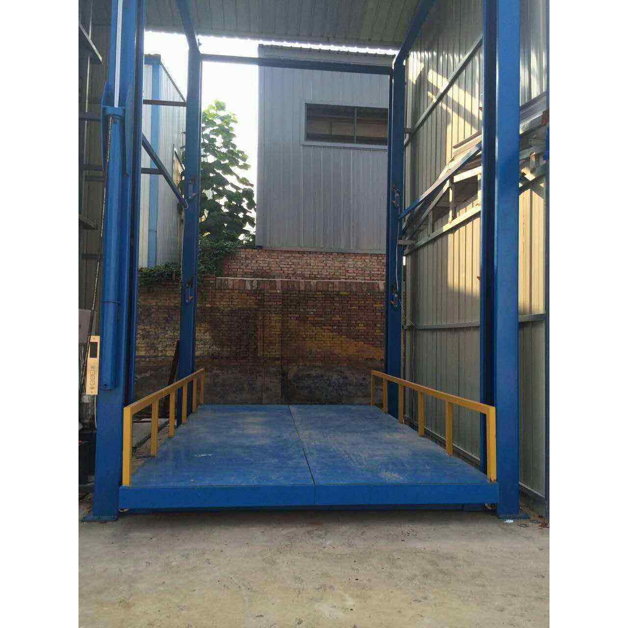 河南厂家供应导轨式升降机链条式液压升降平台工厂简易货梯