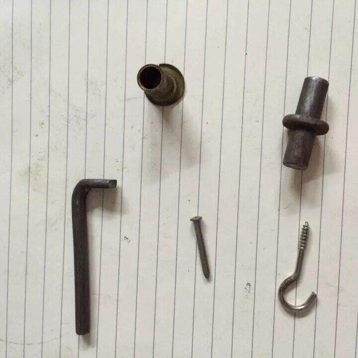 空心铜管铆钉机,不锈钢铅锭等成型样品七