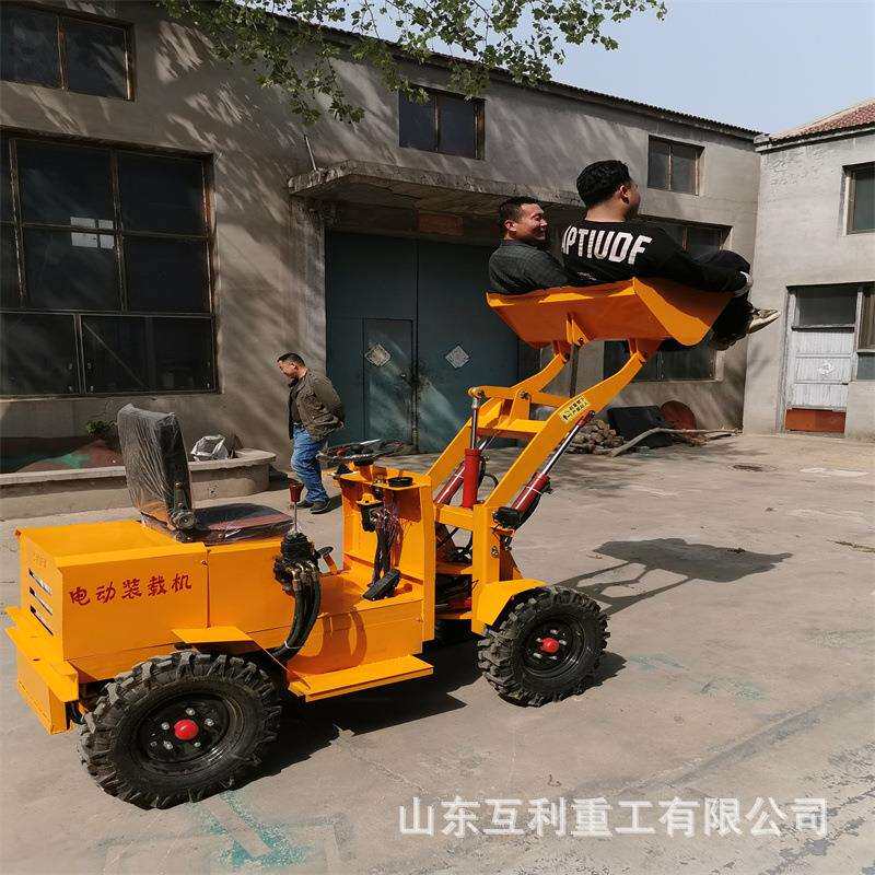 小型铲车电动装载机四驱农用养殖场清粪柴油铲车工程工地建筑推土