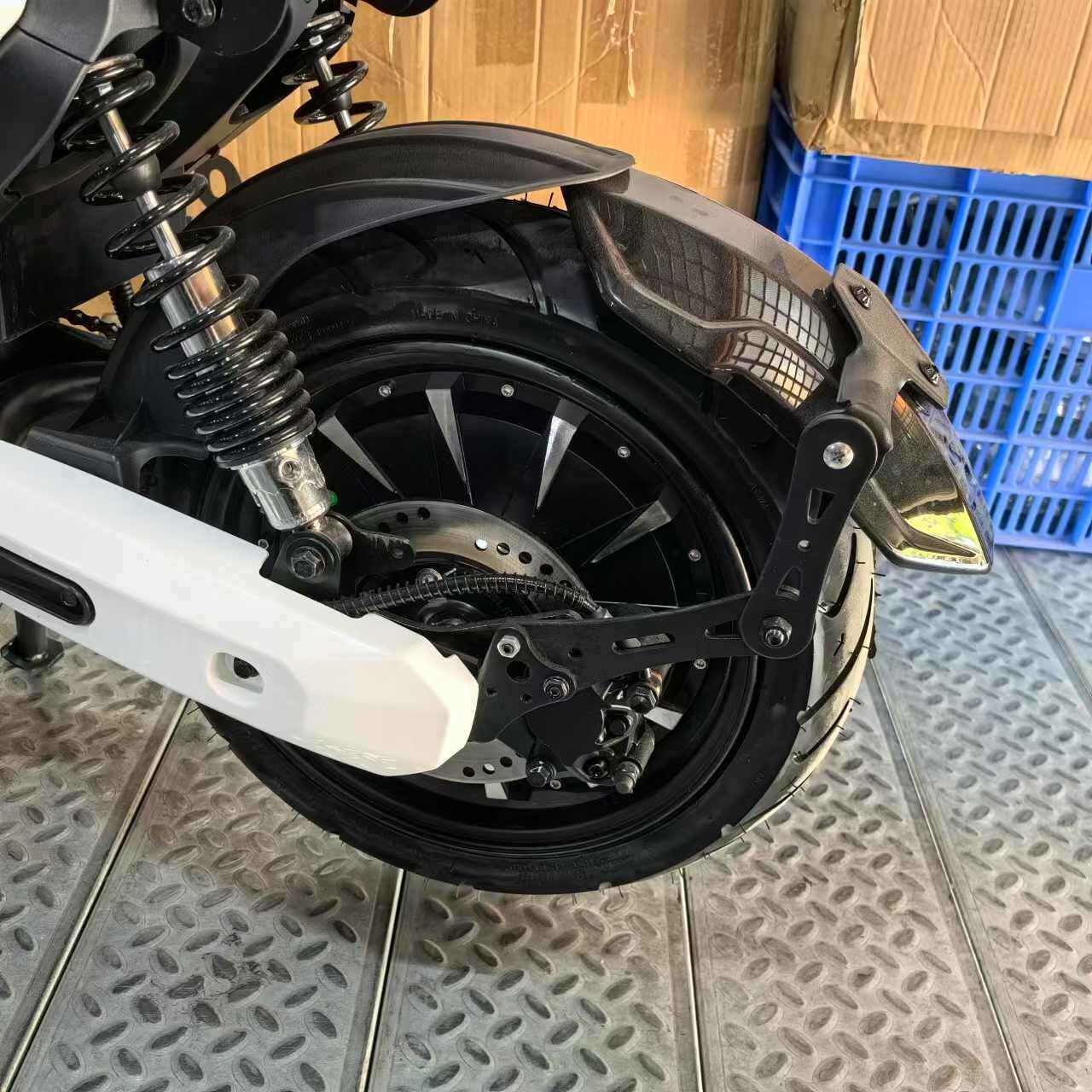 适用通用型电动车龟盾挡泥板分体式后泥板小牛九号格士铃深远直上
