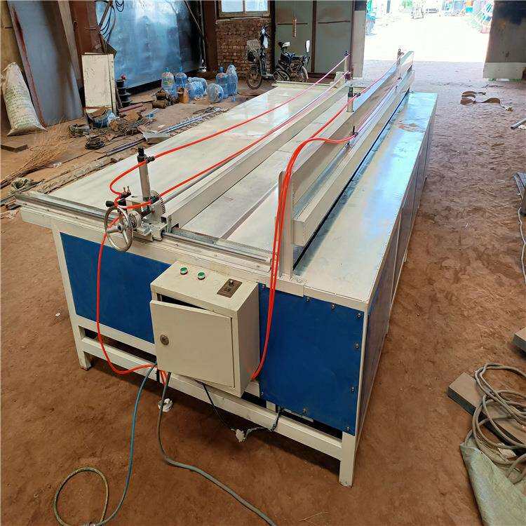 电动木工裁板锯 简易精密裁板锯 45度木工推台锯 设备