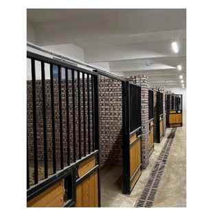 临时马房马厩马圈带顶马棚可拆卸马术用品马场护栏规格尺寸可定做