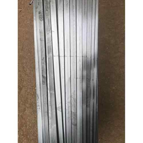 冷拉扁钢扁铁条方料2x2 3x3 3x5 6x8x10x12x13x14x15x16 7*7 9*9