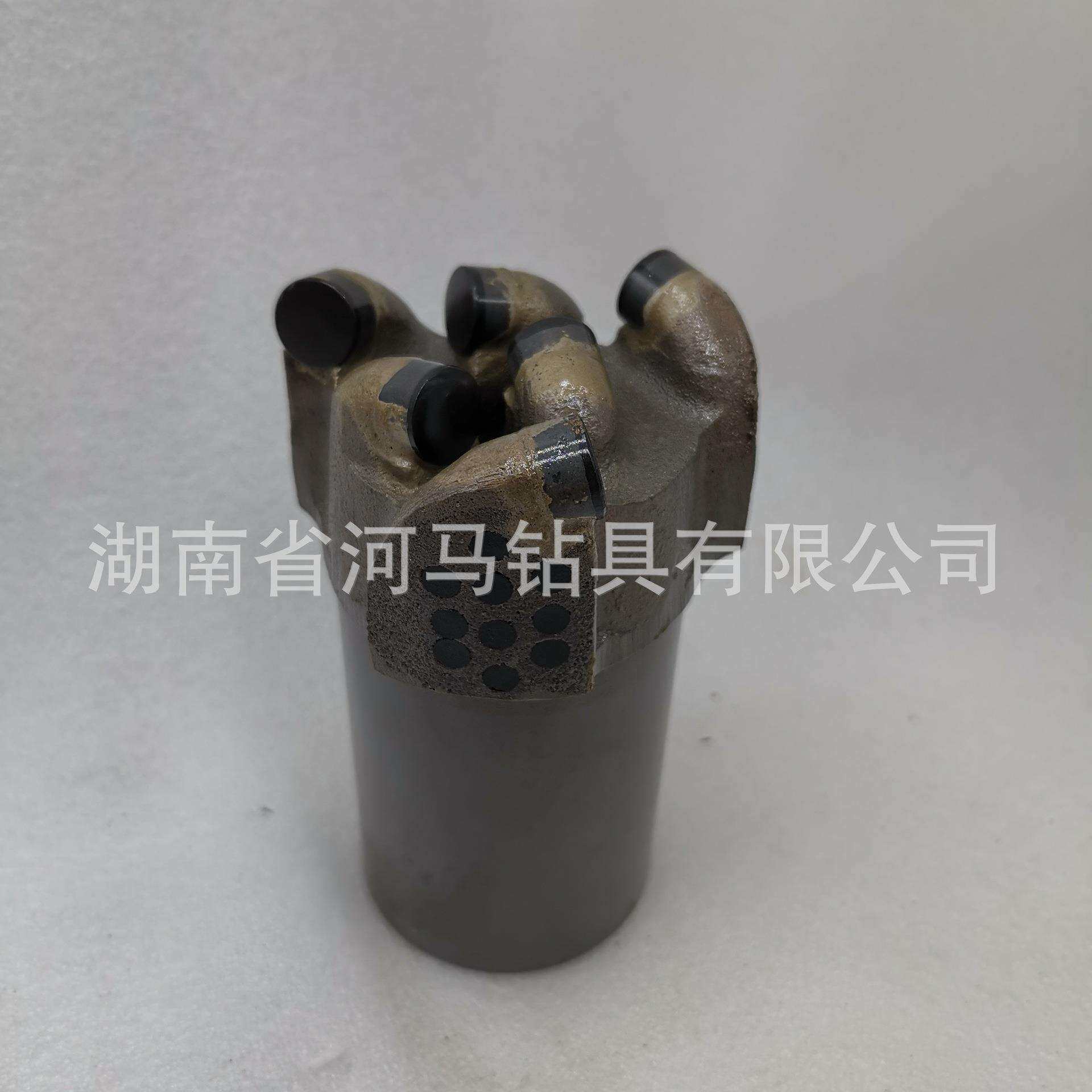 75mm碳化钨烧结体煤矿地质矿山水井金刚石复合片PDC钻头厂家