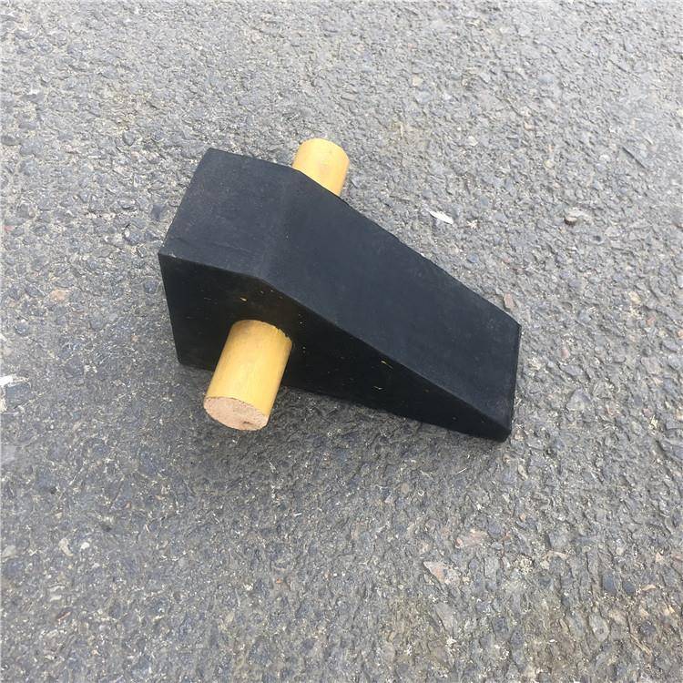 三角止退器车辆用双面大止胎器高弹性橡胶止滑器车轮防溜车防滑器