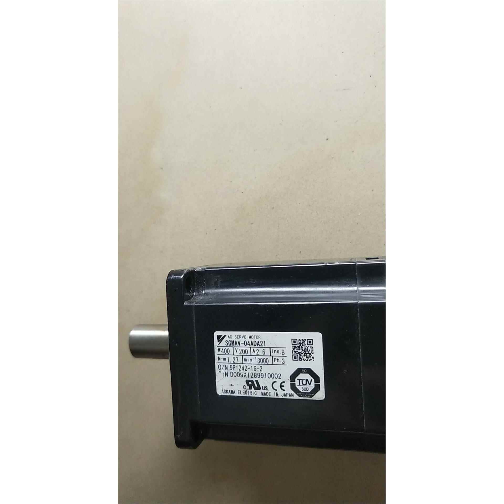 拆机正品安川 SGMAV-04ADA21 现货*议价