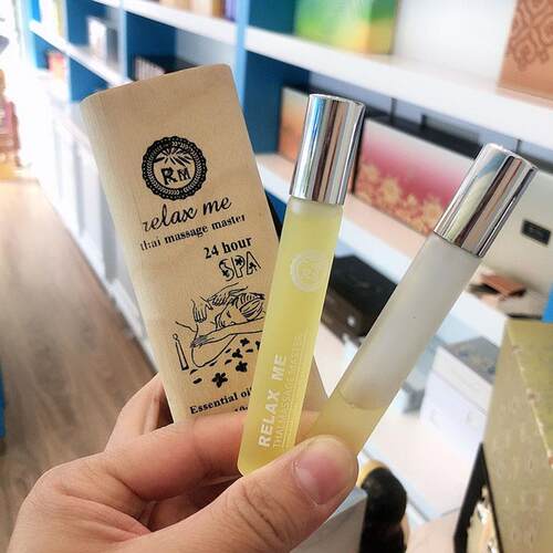 高档泰国阿爽 RM r elax背me开背按精油棒全身摩肩颈部通经络促销