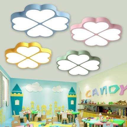 脸儿童房灯星星花朵吸顶灯幼儿乐园大厅室710灯教过道笑儿童园吊