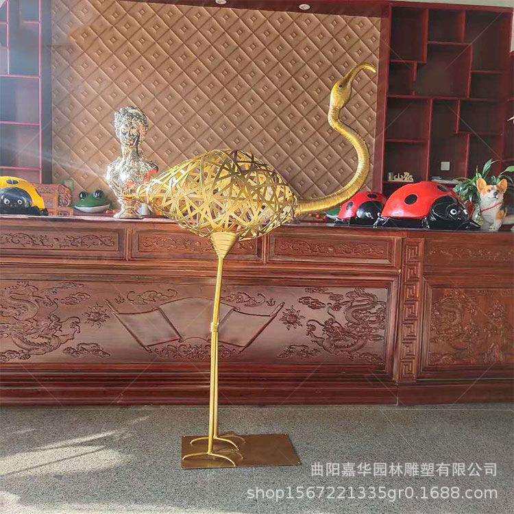 大型不锈钢铁艺火烈鸟摆件落地雕塑金属动物户外花园庭院装饰